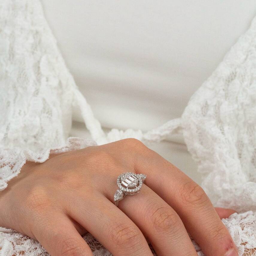 Baget Kenarı Taşlı Yüzük - 2