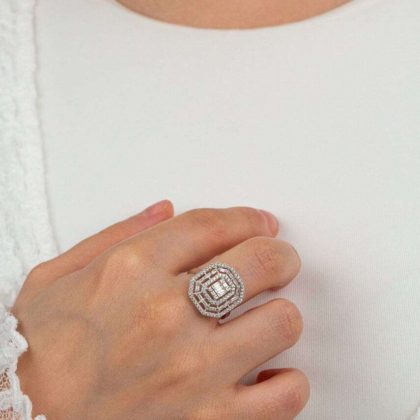 Büyük Taşlı Baget Yüzük - 1