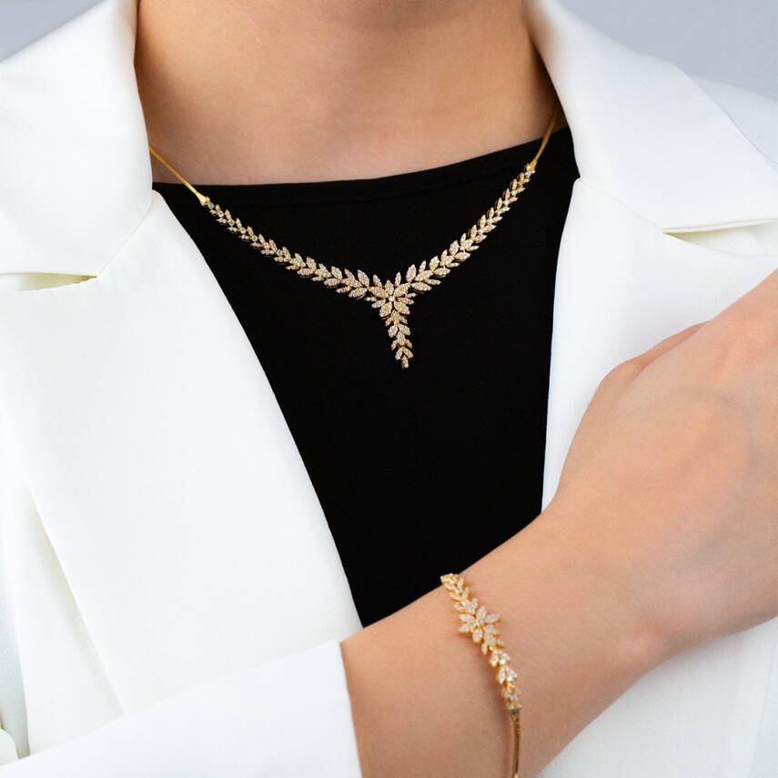 Çicek Taşlı Set - 1