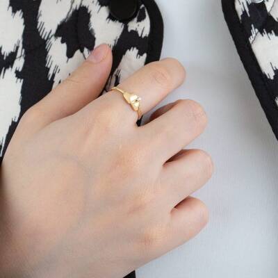 Kalpli Taş Detaylı Minimal Yüzük - 