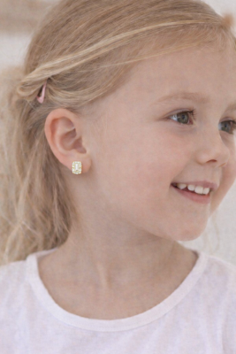 Kare Baget Taşlı Çocuk Küpe - 