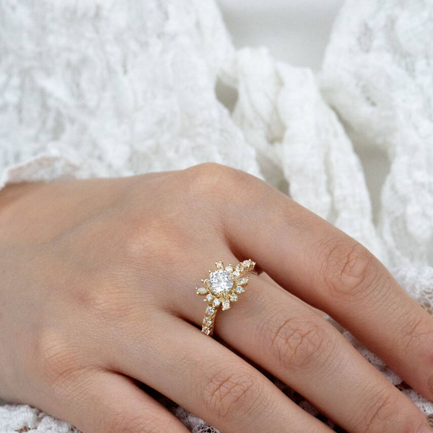 Lotus Çicekli Yüzük - 1