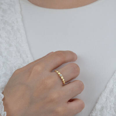 Minimal Taşlı Yüzük - 