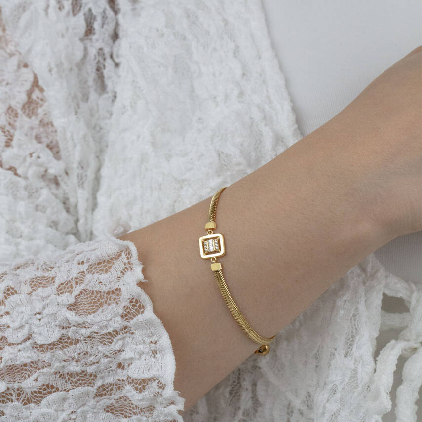 Ortası Baget Taşlı Balıksırtı - 1