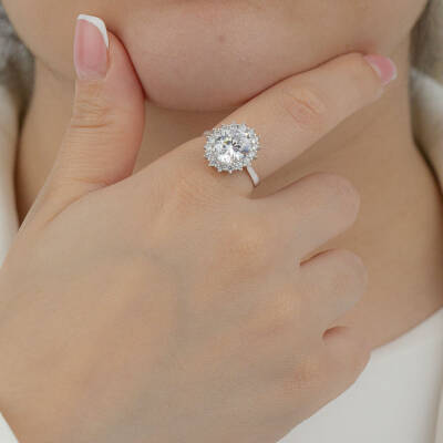 Oval Çicek Desenli Yüzük - 