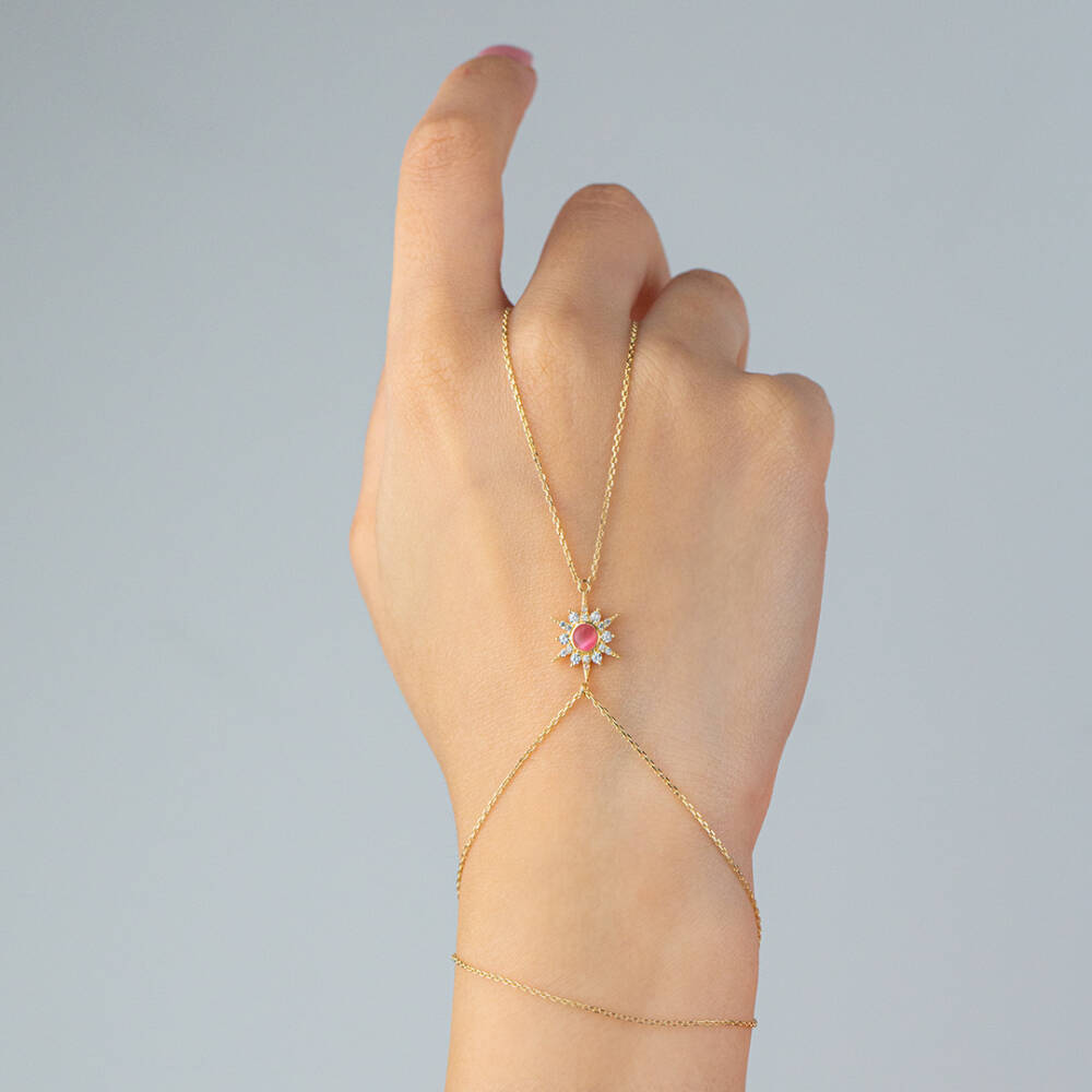 Pembe Taşlı Şahmeran