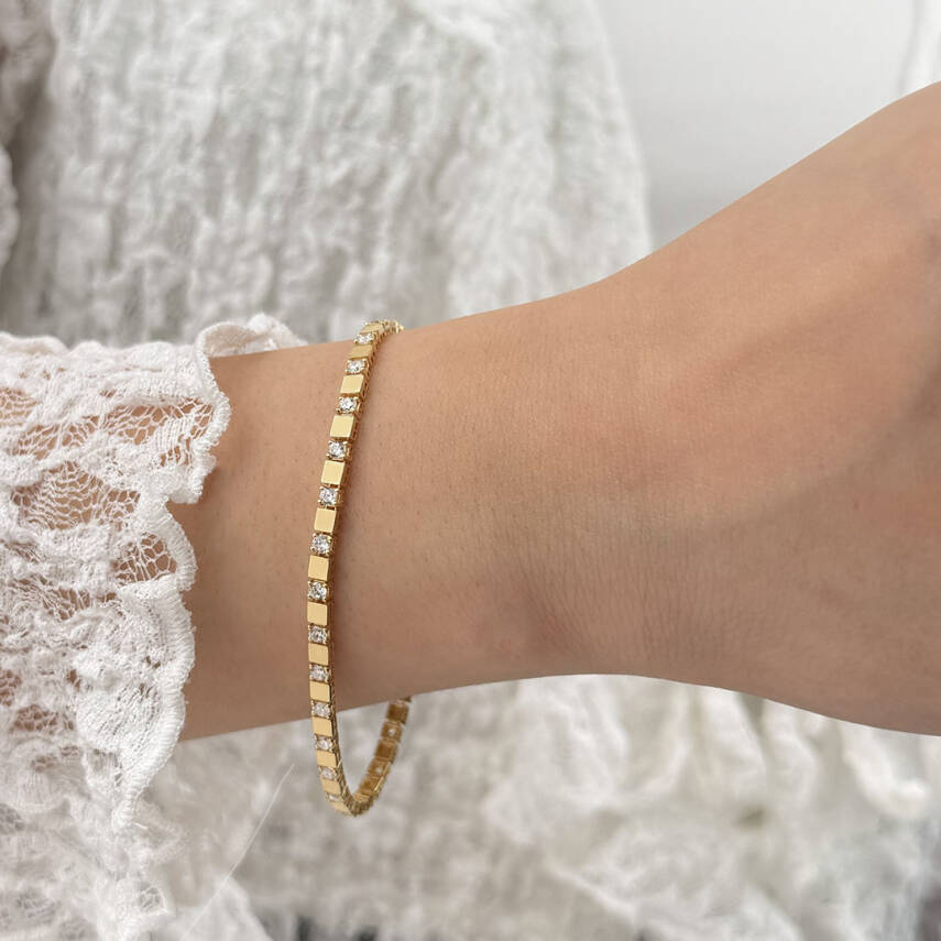 Taşlı Kare Bileklik - 1