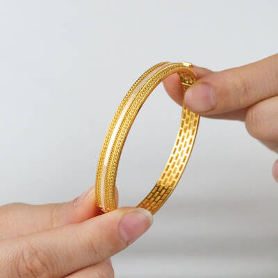 Tek Sıra Ajdalı Kelepçe - 2