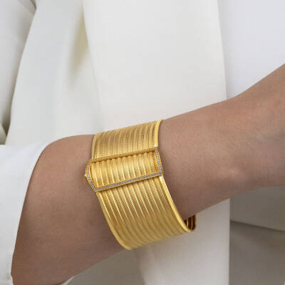 Tokalı Hasır Kelepçe - 